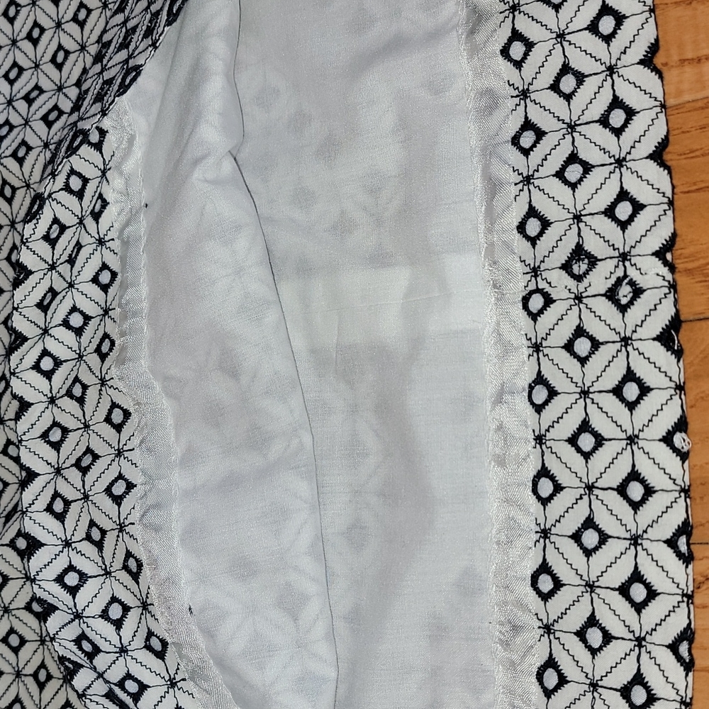NWT, J.Crew Eyelet Skirt: Flattering! - Picture 9 of 13